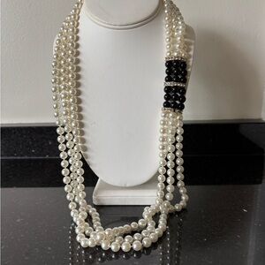 Elegant Pearl and Black Bead Necklace